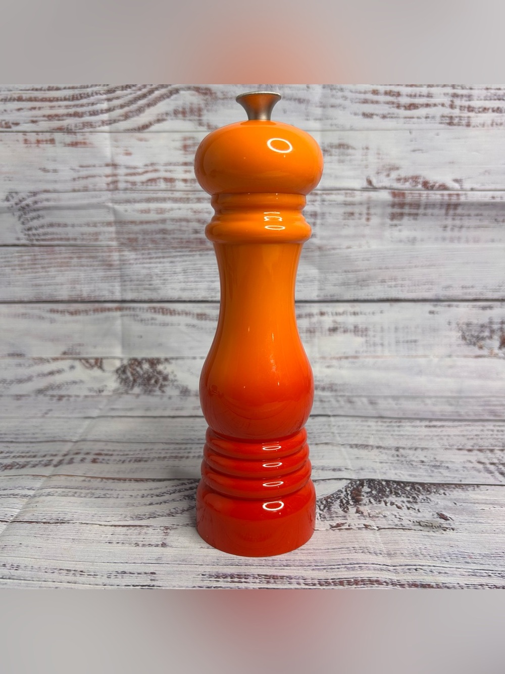 Le Creuset Salt Grinder Mill Flame Orange Acrylic, 8" Tall
